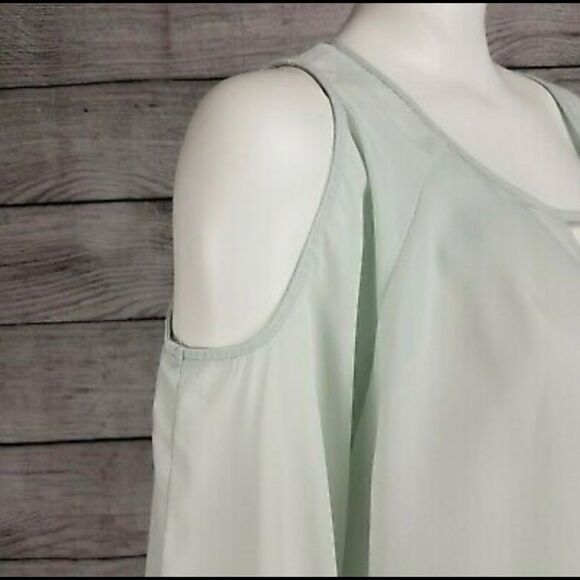 0X- Melissa McCarthy 7 open shoulder swing… - Picture 3 of 16